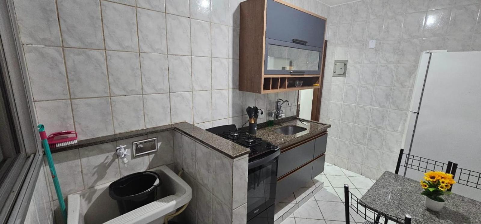 Aluguel Temporada 2 Quartos Apartamento